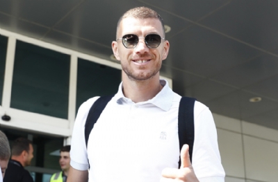  Edin Dzeko'nun tercihi İtalya oldu!  Dikkat çeken Mourinho sözleri