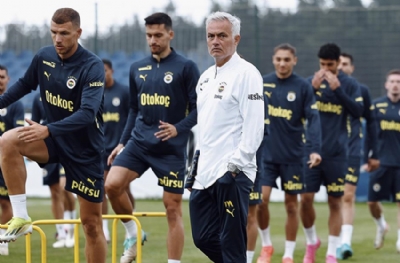 Fenerbahçe Samsun'a eksik gidiyor! Mourinho'dan beklenmedik tercih