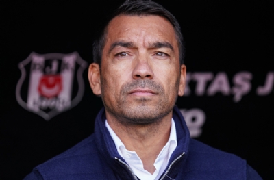 Giovanni van Bronckhorst'tan Lyon maçı sözleri! 'Çok tehlikeliler'