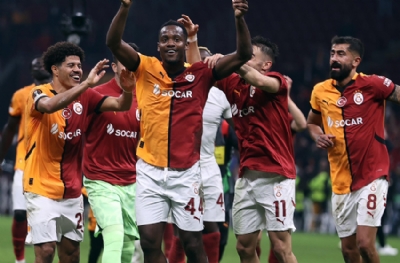 Hakemler Galatasaray'ı Avrupa'da da koruyor!