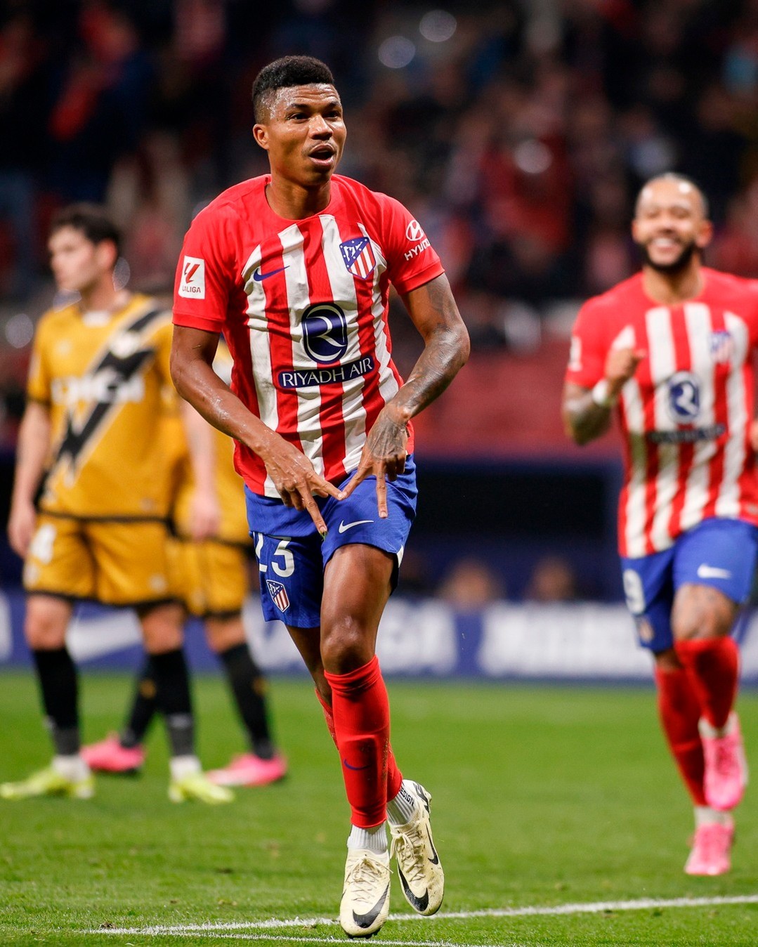  Oosterwolde'un yerine geliyor! Hem de Atletico Madrid'den