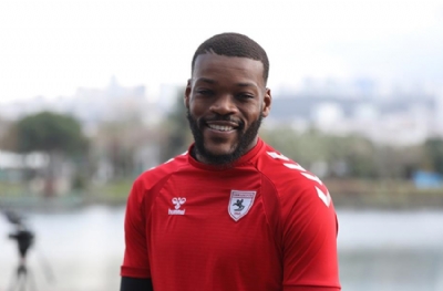 Olivier Ntcham'dan tarihe geçecek başarısızlık