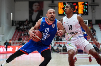 Aliağa Petkimspor-Anadolu Efes:79-85 (MAÇ SONUCU)