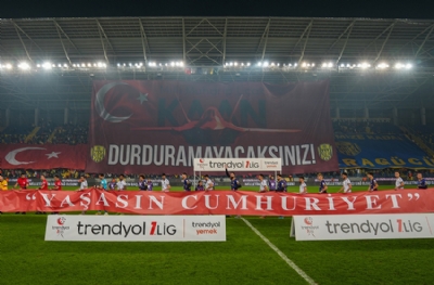 MKE Ankaragücü taraftarından TUSAŞ için anlamlı koreografi: