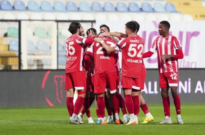 Uğur Okulları İstanbulspor - Boluspor: 1-2 (MAÇ SONUCU)