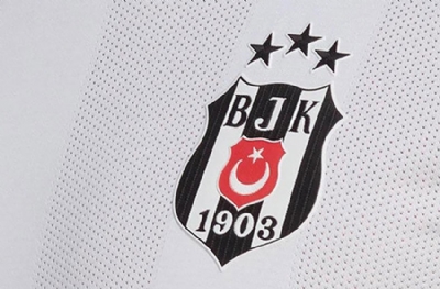 Beşiktaş camiasını şok eden ölüm! Milli oyuncu hayatını kaybetti