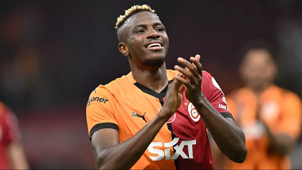 Galatasaray'ın Osimhen'e teklifi "domates"e benzetildi