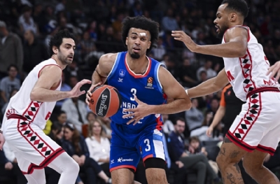 Anadolu Efes, Monaco engeline takıldı