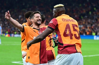 Sky Sport DE yazdı! Victor Osimhen'i Dries Mertens bitirecek