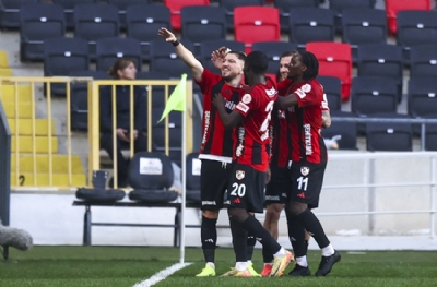 Gaziantep FK-RAMS Başakşehir:3-0 (MAÇ SONUCU)