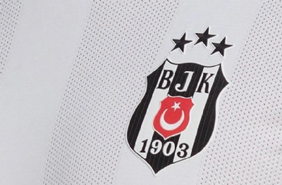 Beşiktaş'ta neler oluyor? Bir isim daha istifasını sundu