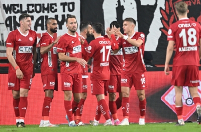 Antalyaspor-Sivasspor: 2-1 (MAÇ SONUCU)