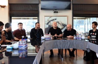 Beşiktaş'ta yeni başkandan Ümraniye çıkarması