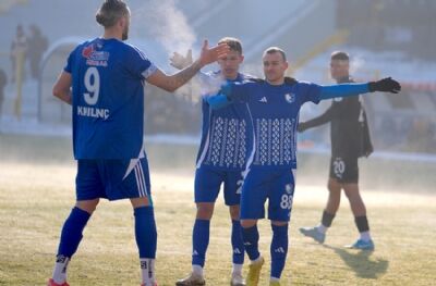 Erzurumspor FK-Ayvalıkgücü Belediyespor:3-2 (MAÇ SONUCU)