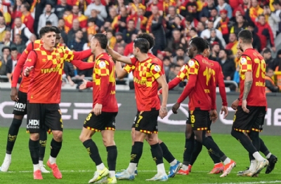 Göztepe - Adana Demirspor:3-1 (MAÇ SONUCU)