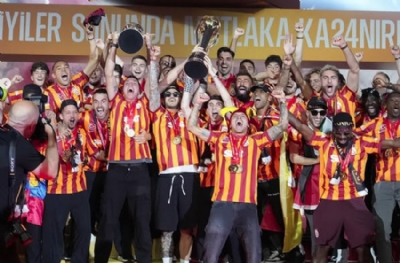 Galatasaray'la şampiyon oldu bedava