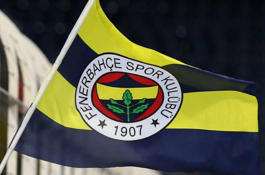 Fenerbahçe yönetiminden ilk istifa