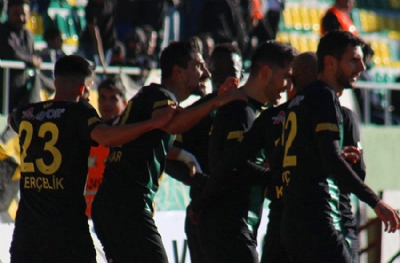 Şanlıurfaspor - Siltaş Yapı Pendikspor: 2-1 (MAÇ SONUCU)