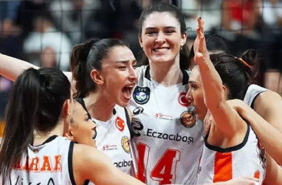 VakıfBank - Ezcacıbaşı Dynavit: 1-3 (MAÇ SONUCU)