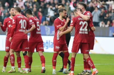 Onvo Antalyaspor-Bellona Kayserispor:2-0 (MAÇ SONUCU)