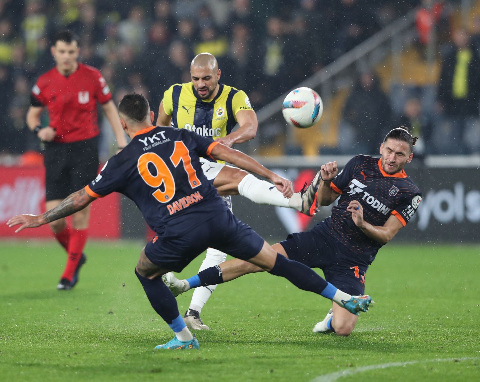 fenerbahce-basaksehir