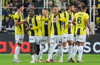 Fenerbahçeli futbolcular sabahı bekleyemedi