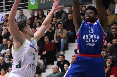  Yukatel Merkezefendi - Anadolu Efes: 63-96 (MAÇ SONUCU)