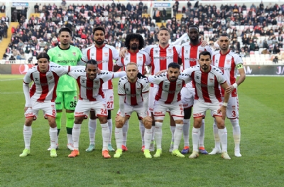 Sivasspor'un 900 puanı var