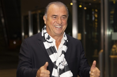 Fatih Terim'den ilk imza geldi