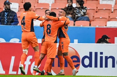 Adana Demirspor - Başakşehir: 0-1 (MAÇ SONUCU)