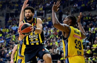 Fenerbahçe Beko - ALBA Berlin: 90-73 (MAÇ SONUCU)