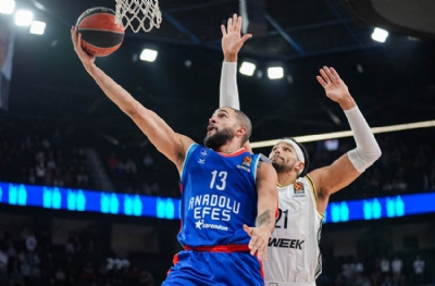 Anadolu Efes-LDLC ASVEL:76-82 (MAÇ SONUCU)