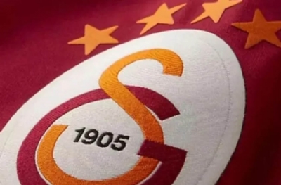 Galatasaray ezeli rakiplerini ezdi geçti