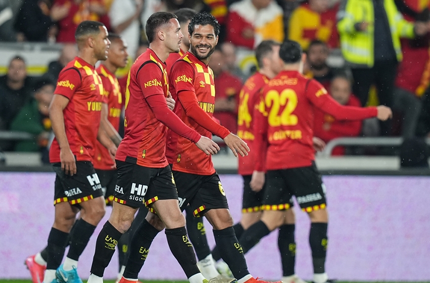 Göztepe-Kasımpaşa: 4-0 (MAÇ SONUCU)