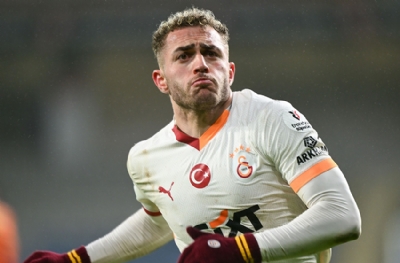 Barış Alper Yılmaz'dan bir ilk