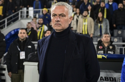 Mourinho Türk şarkıcıyı dünya starı yaptı