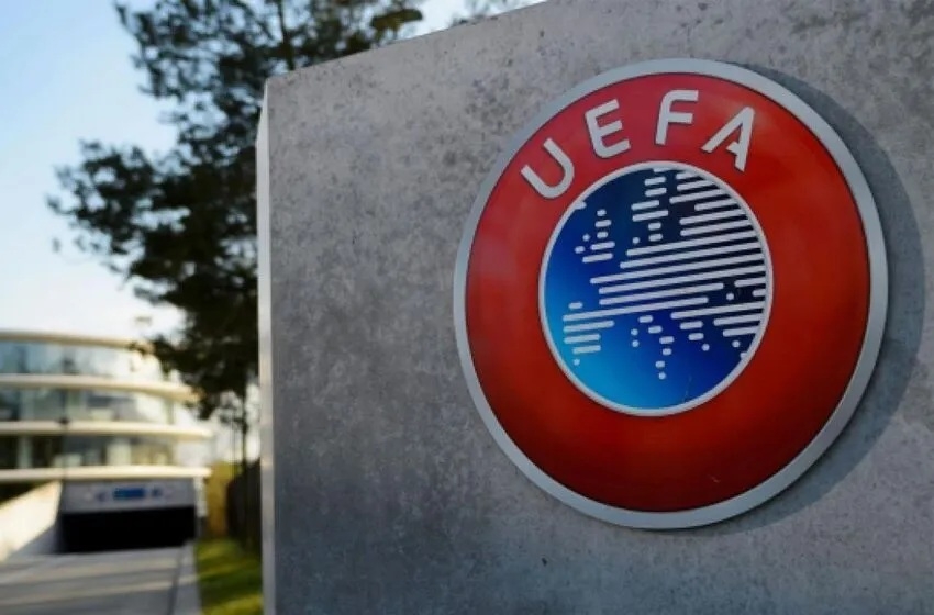 UEFA'nın garezi Türklere! Merih’e ceza Kanichowsky'e kınama