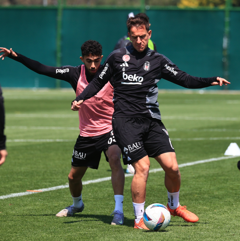 bjk
