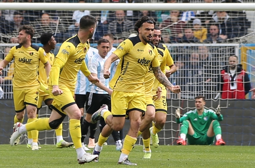 Erzurumspor FK-Uğur Okulları İstanbulspor:1-2 (MAÇ SONUCU)
