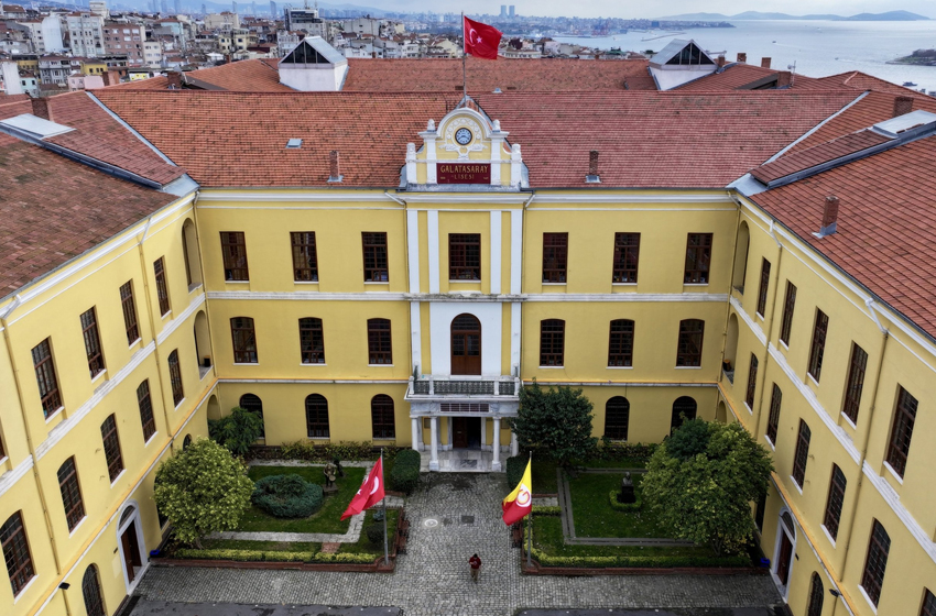 galatasaray_lisesi