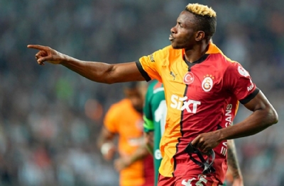 Osimhen, tarihine geçmeye hazırlanıyor