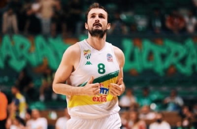 Milli basketbolcu Birkan Batuk kariyerini noktaladı