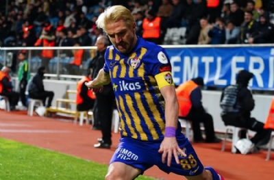 Caner Erkin'den emeklilik kararı