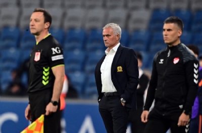 Mourinho yine ilk 11'i değiştirdi!