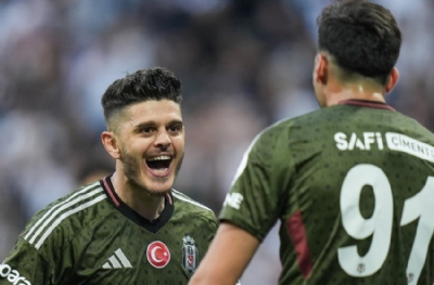 Beşiktaş tarihinde ilk kez yeşil formayla sahada