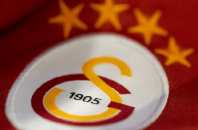 Galatasaray sözleşme uzattı