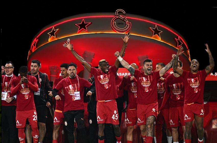 Galatasaray hem Osimhen'i alıp, hem de 75 milyon euro'yu cebine koyabilir!