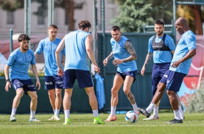 Trabzonspor taktik ve pas çalıştı