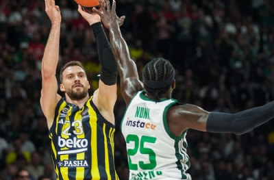 Fenerbahçe-Panathinaikos maçında olay