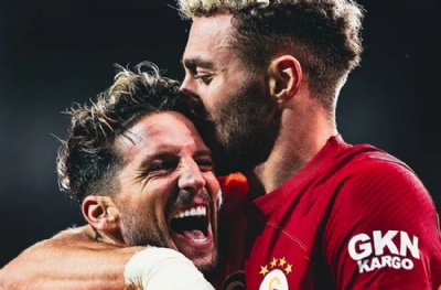 Mertens Barış Alper'i Napoli'ye götürecek!